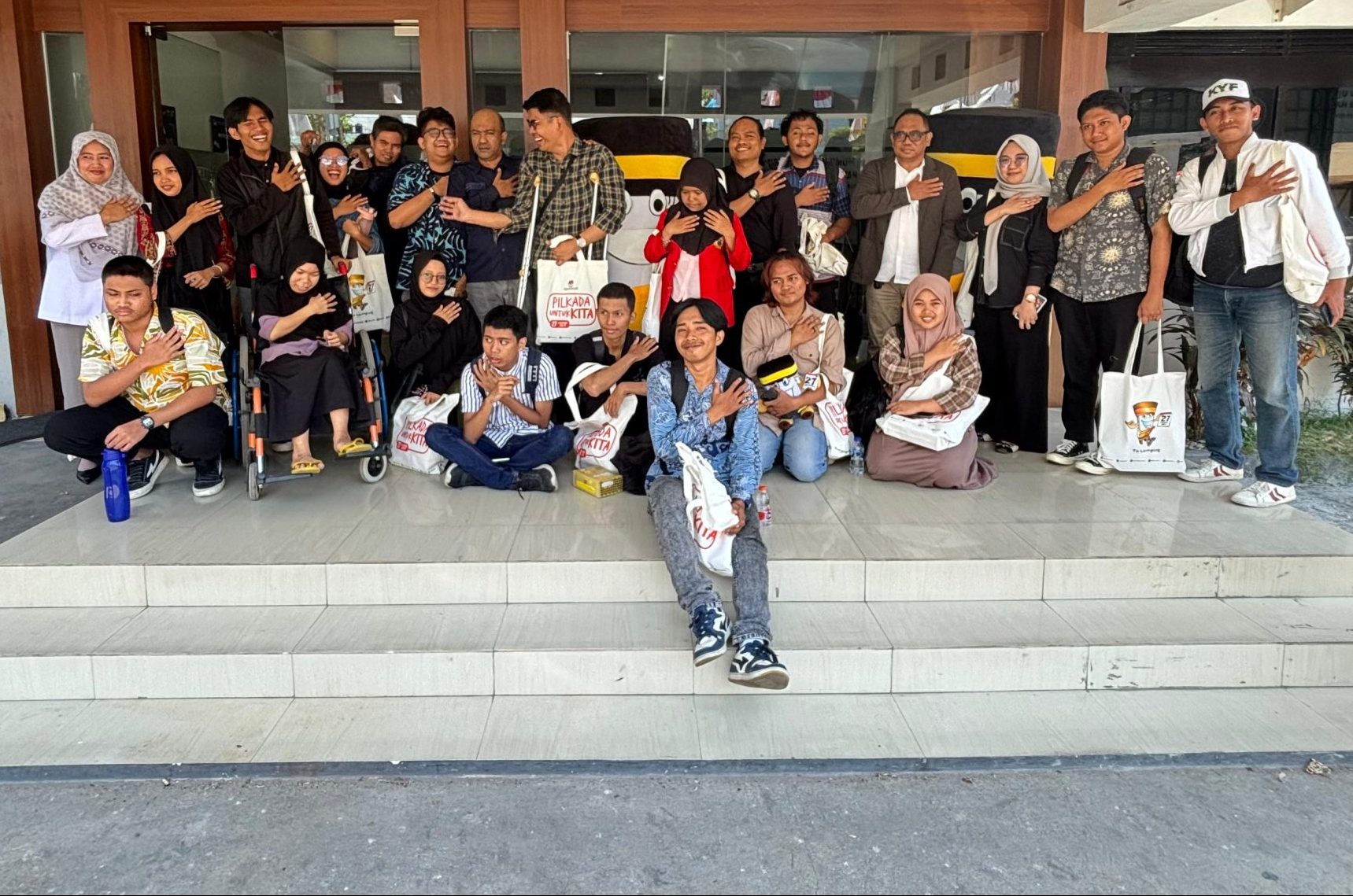 Mahasiswa Difabel dan Pilkada Serentak: Program Engage Pusdis