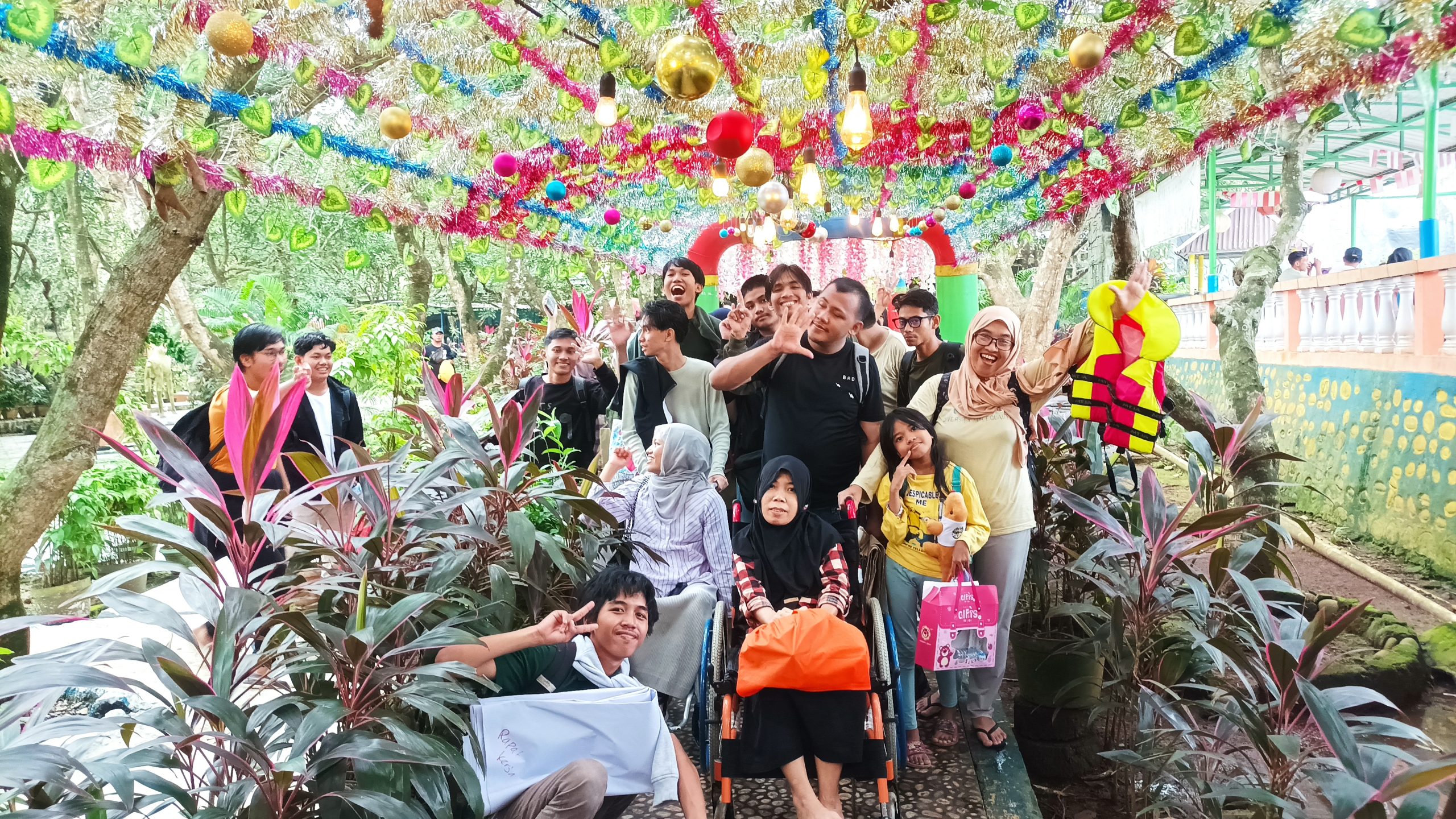 Kenangan yang Menghangatkan: Cerita Relawan dari Rapat kerja Pusdis